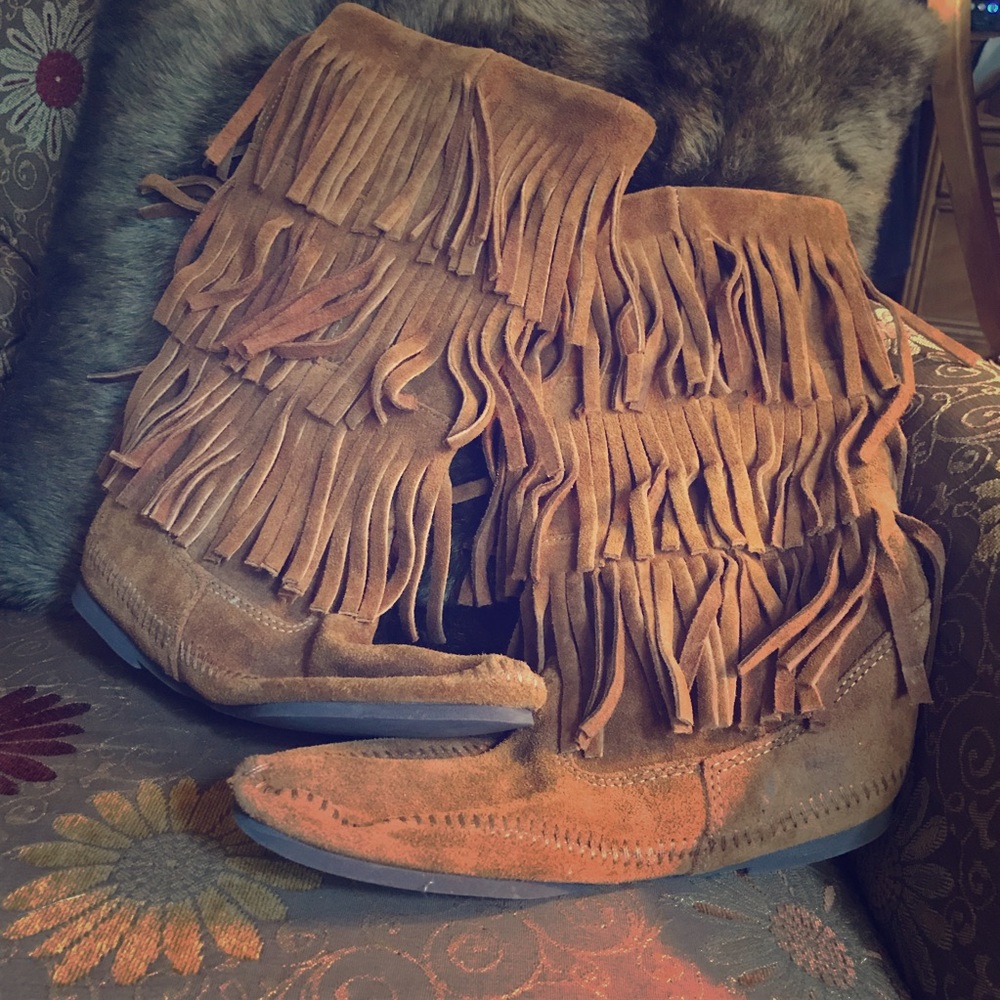 Minnetonka Fringe Boots